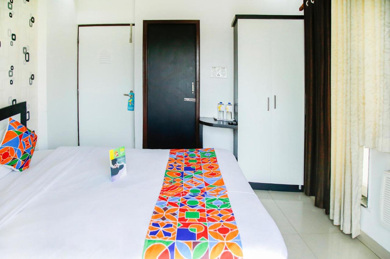 Hotel Fabhotel Eleanora - New Town