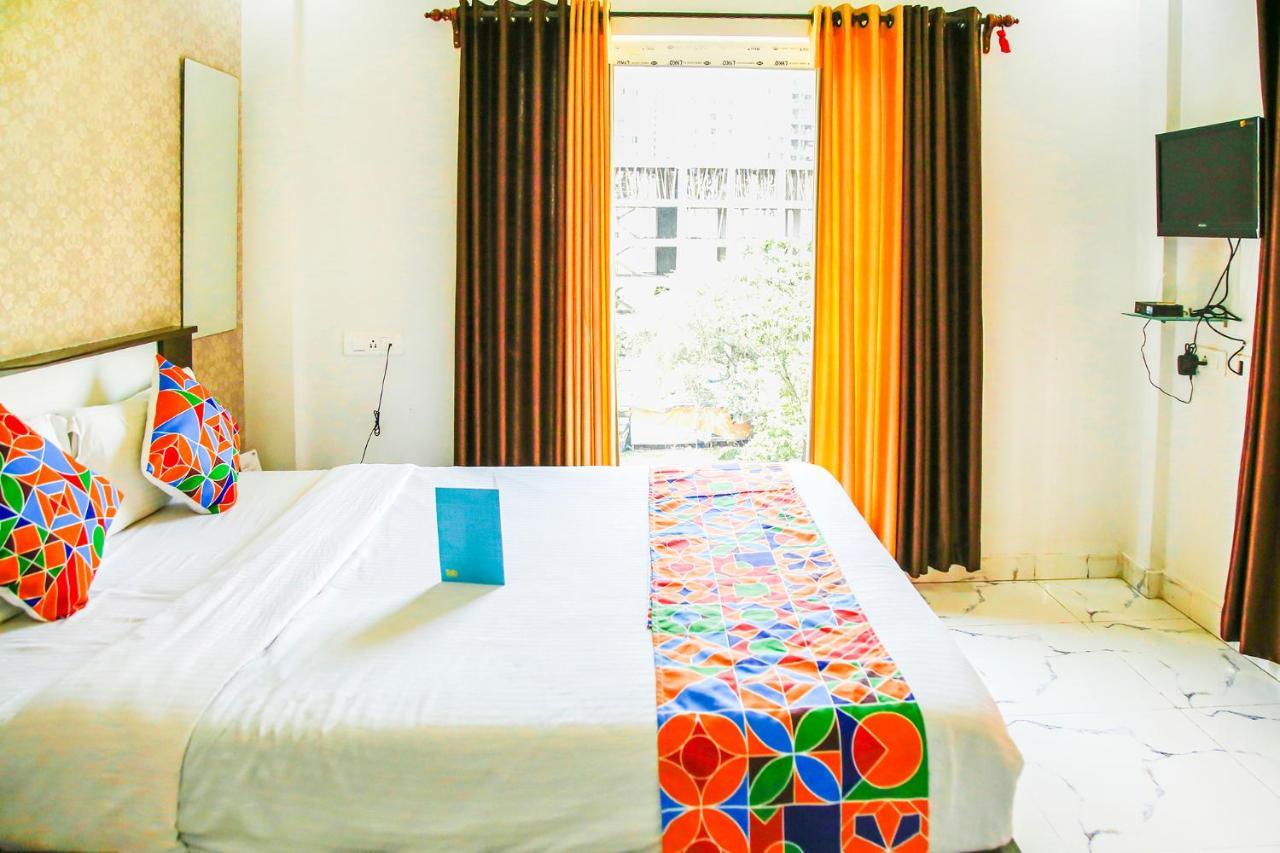 Fabhotel Eleanora - New Town